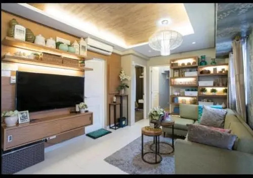 Sta.Mesa across SM Model Unit 2 BR