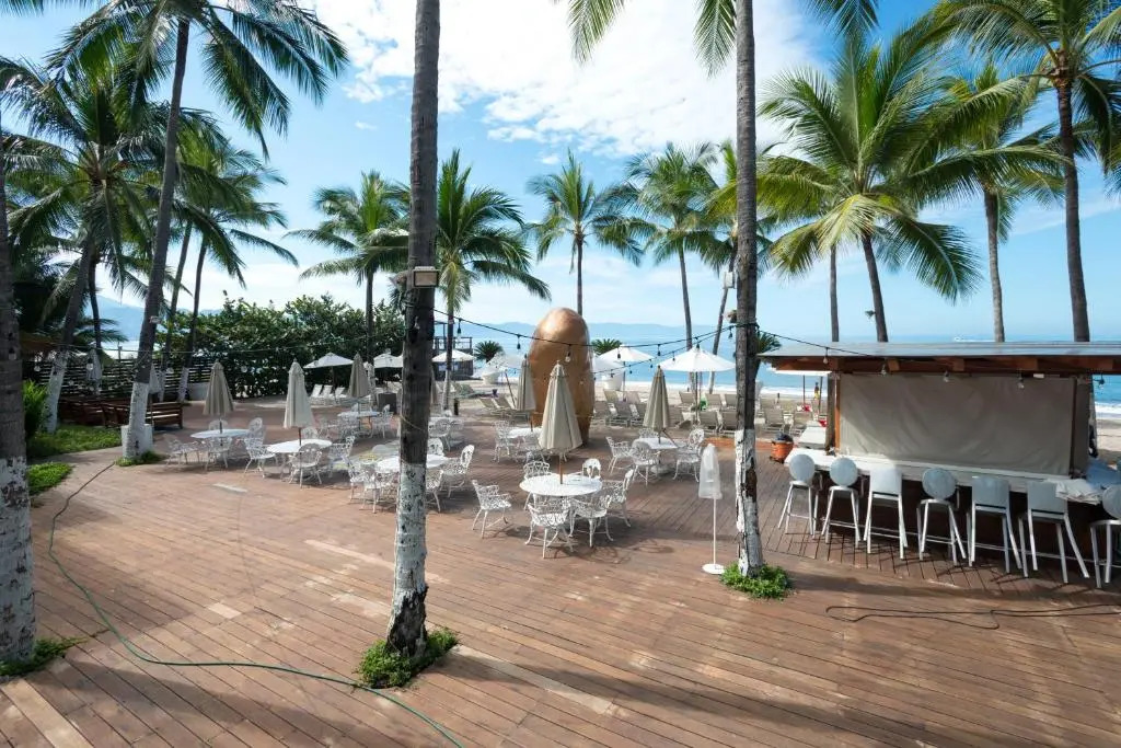 ICONTower2-1401 Icon - Panoramic Views Ocean, Beach, Best Pool
