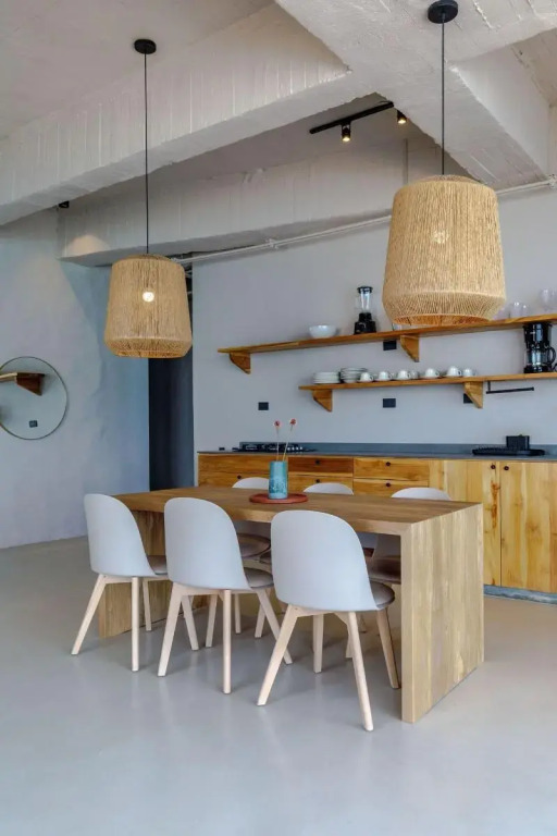 Bondo Hometel