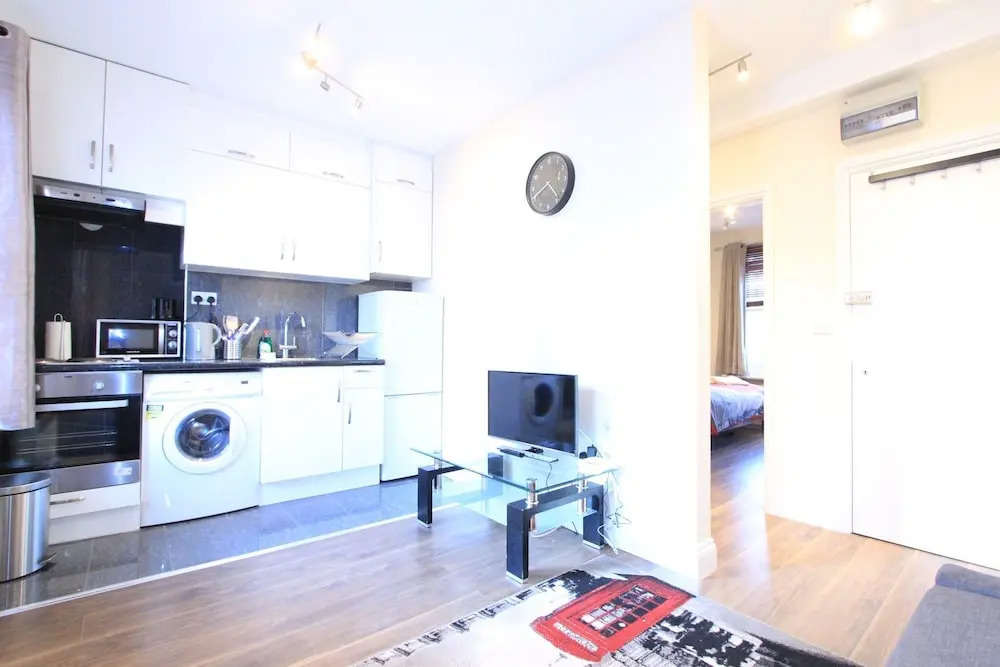 Cosy Edgware Road Apartments Paddington
