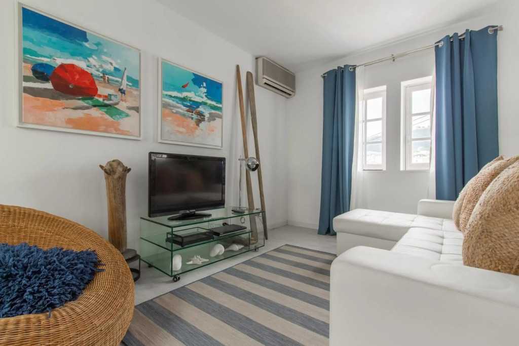 Beach and Mountain Apartment Lisboa / Sesimbra