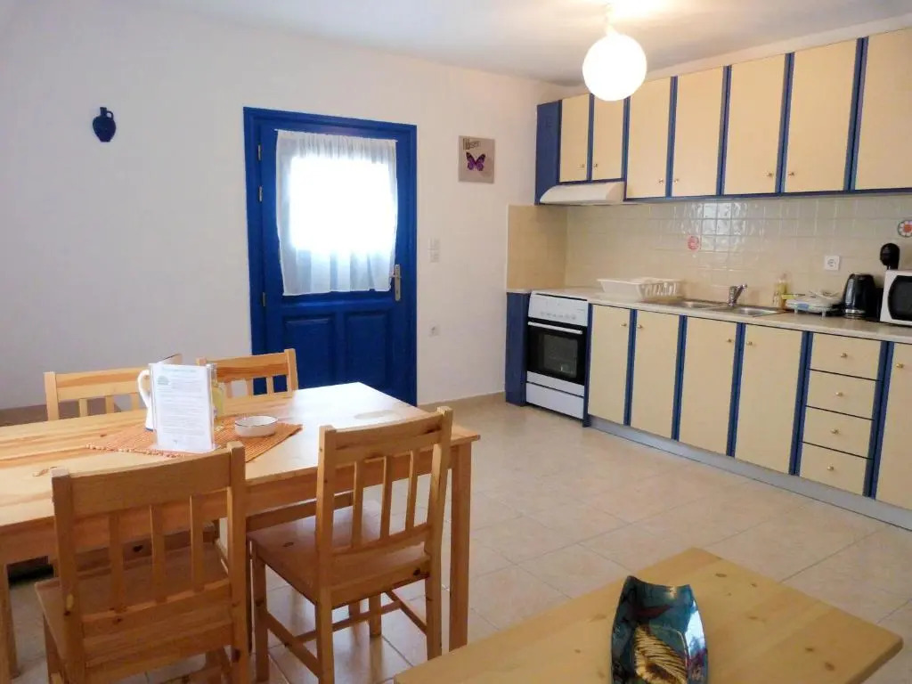 Ioli Apartments