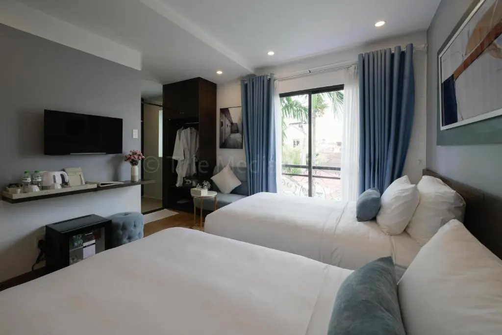 Lion King Hotel