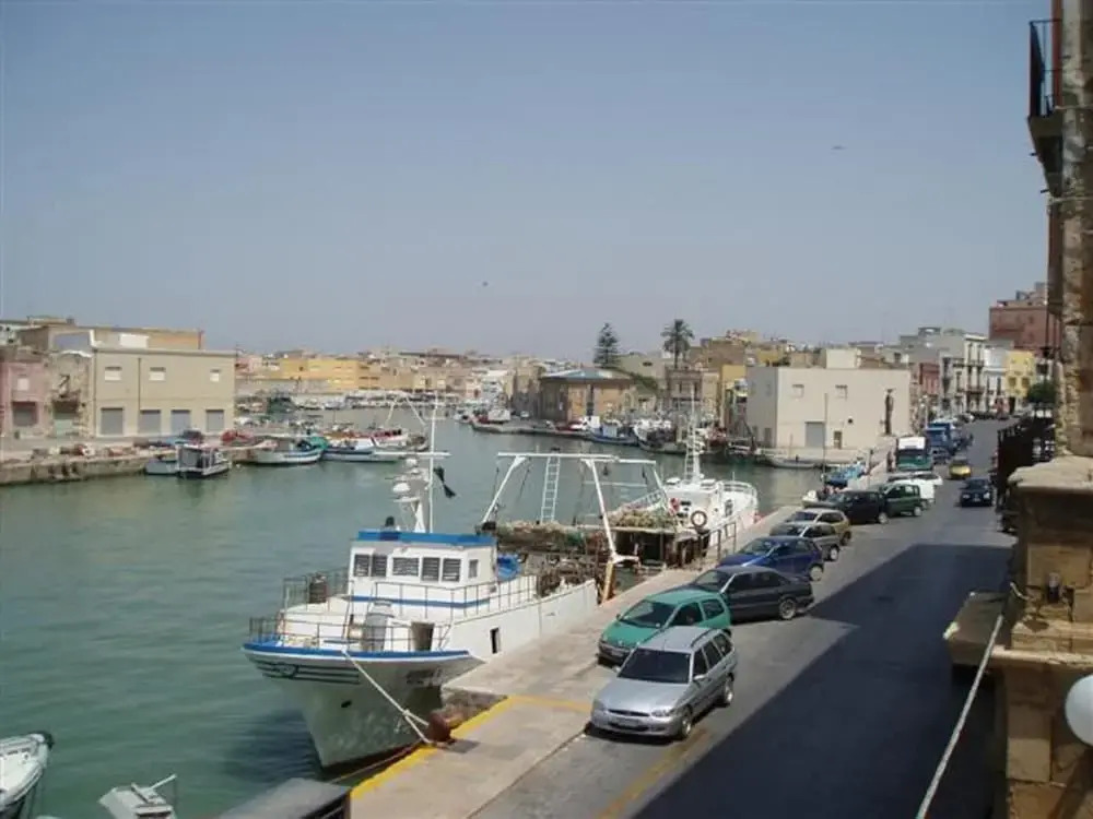 House with 3 Bedrooms in Mazara Del Vallo, with Wonderful Sea View, Enclosed Garden And Wifi