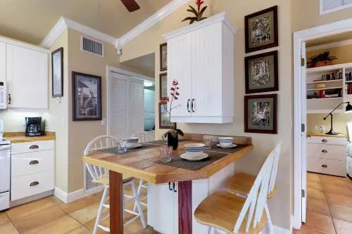 Palm Isle 3210 by RedAwning
