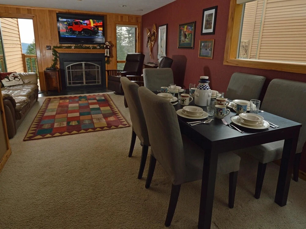 2 Br Powderidge 33
