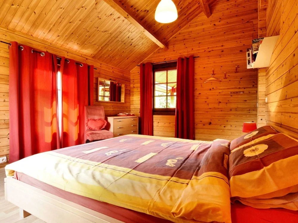 Elegant Villa with Sauna