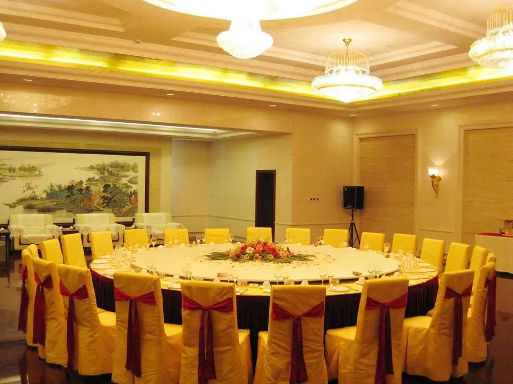 Baochi Hotel