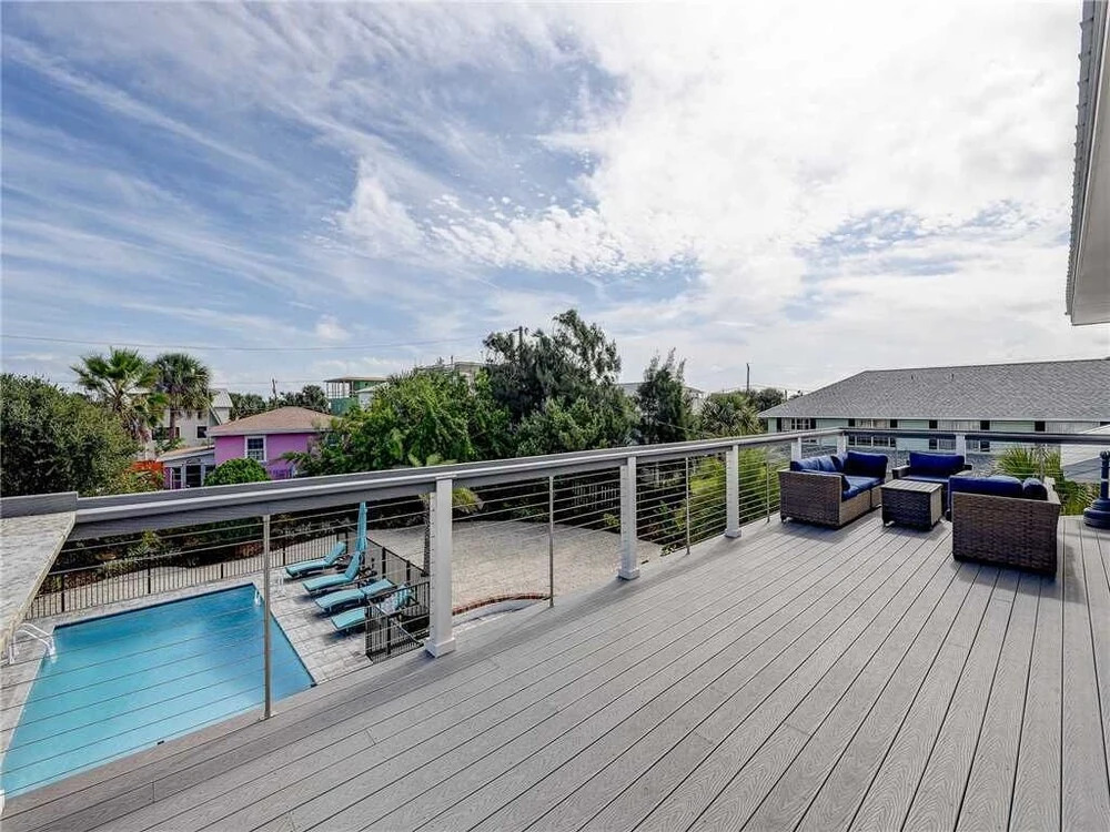 Sea Spray Beach House, 5 Bedrooms, Private Pool, Sleeps 17