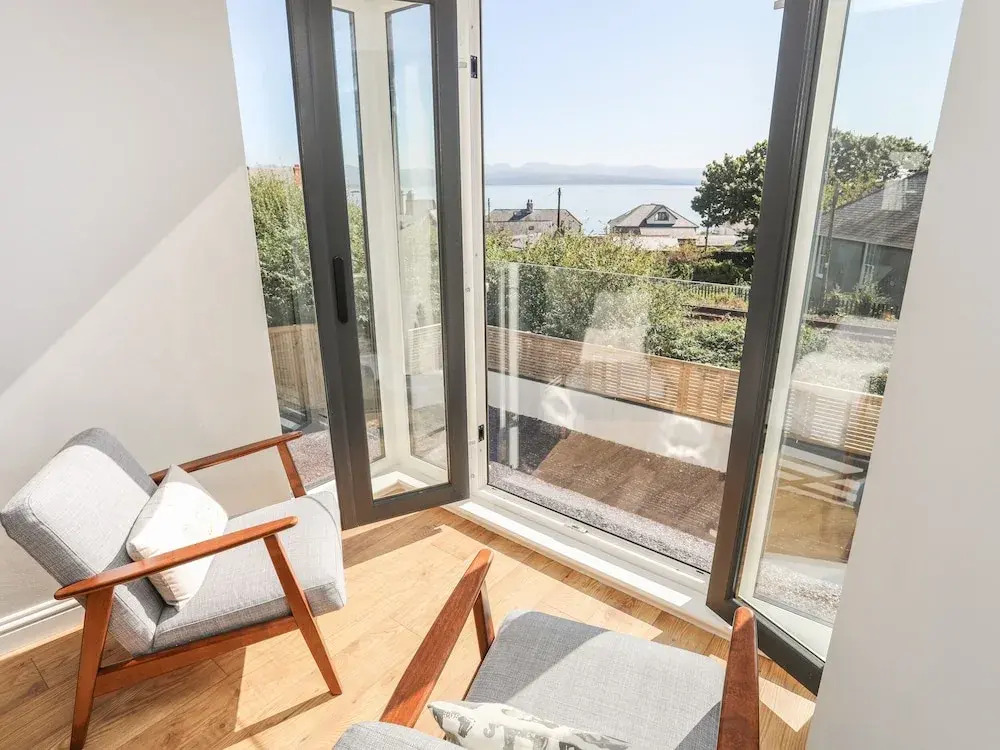 Cambrian House