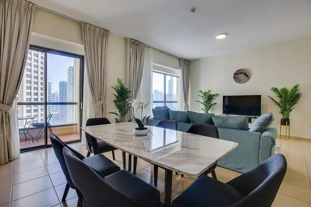 Apricus Holiday Homes -JBR Rimal 2BD in front of The Beach