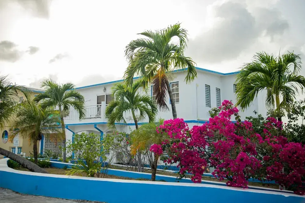 Easy Corner Villas