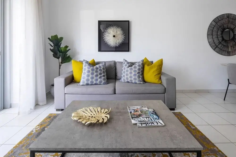 Chic and Stunning 2BR With Dubai Marina Views!