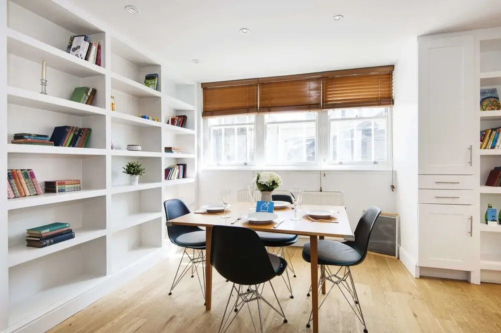 The Spacious Prince of Wales Apartment - CVO