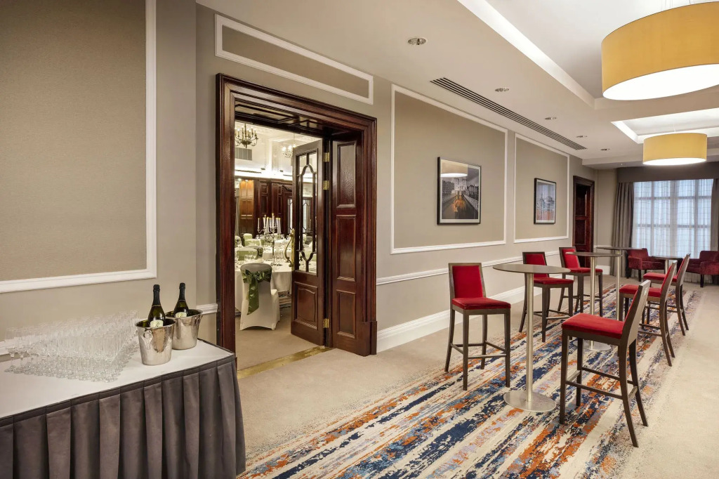 Leonardo Hotel Cardiff