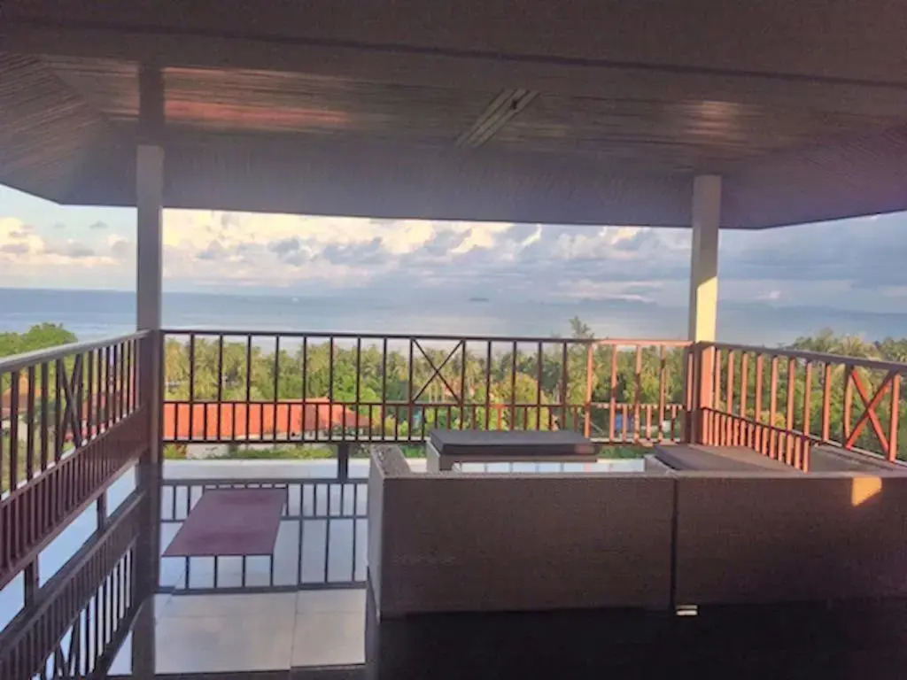 2 Pools And Seaview! Villa Serena 6Br, Klong Khong