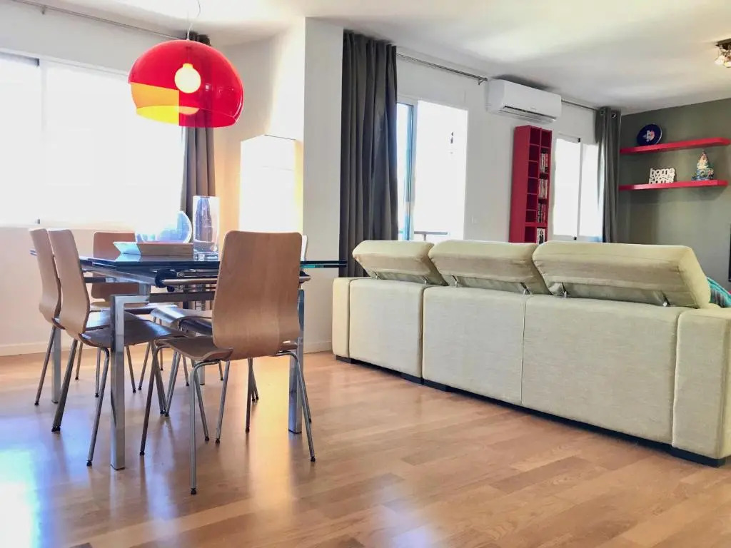Warhol Apartment. Free Wifi 5G.