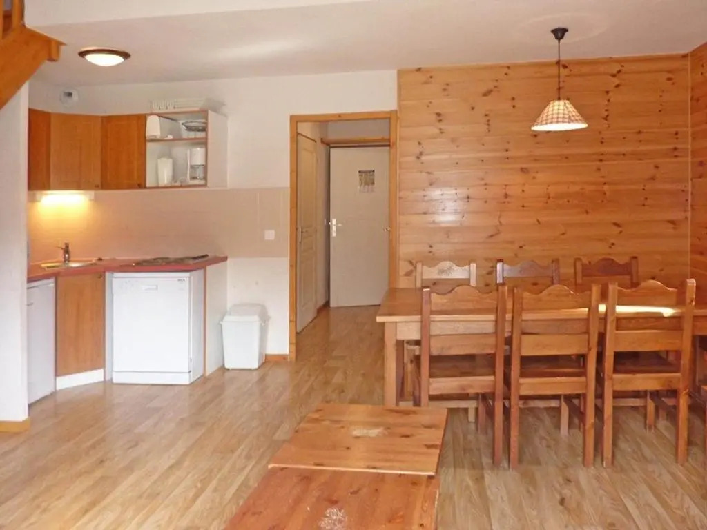 Duplex standing 2 ch + coin montagne, au pied des pistes, 9 pers, animaux admis - FR-1-322-239