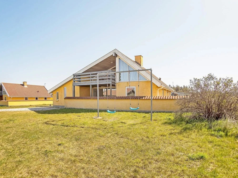 10 Person Holiday Home in Thisted