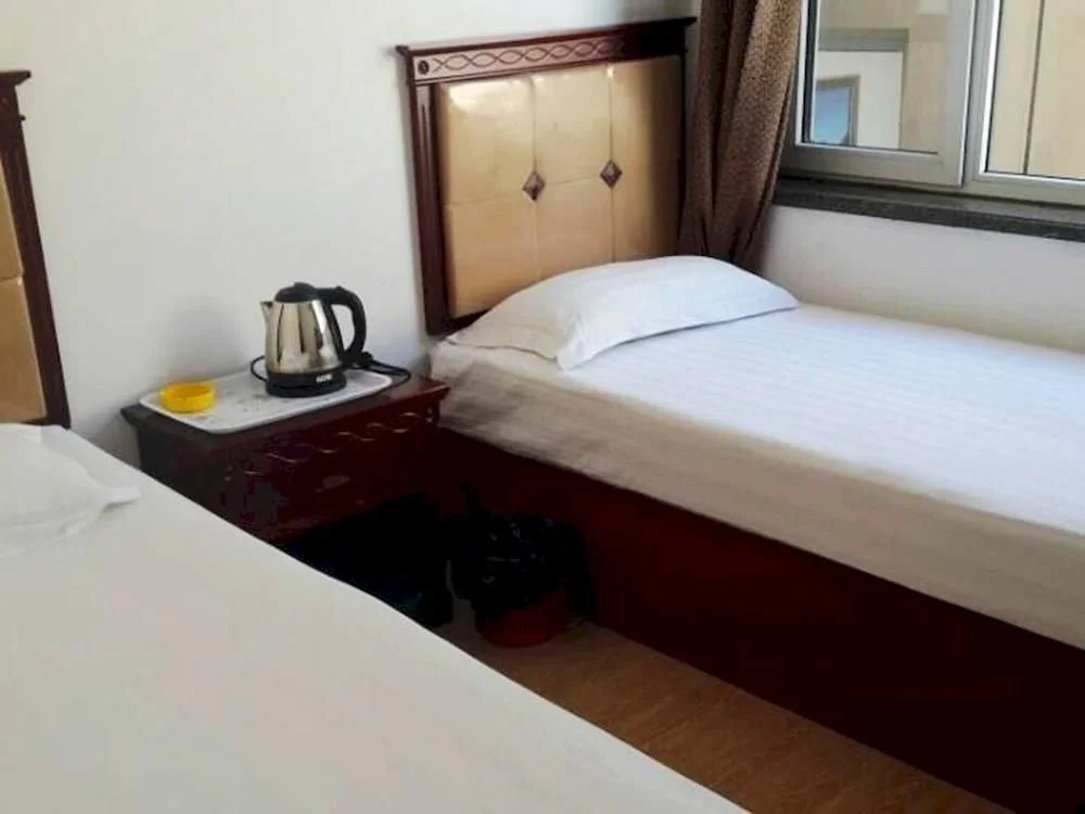 Xingcheng Xiaolonggong Hotel