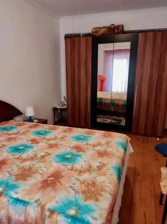 Marys House , Lovely 2-bedroom Apartment