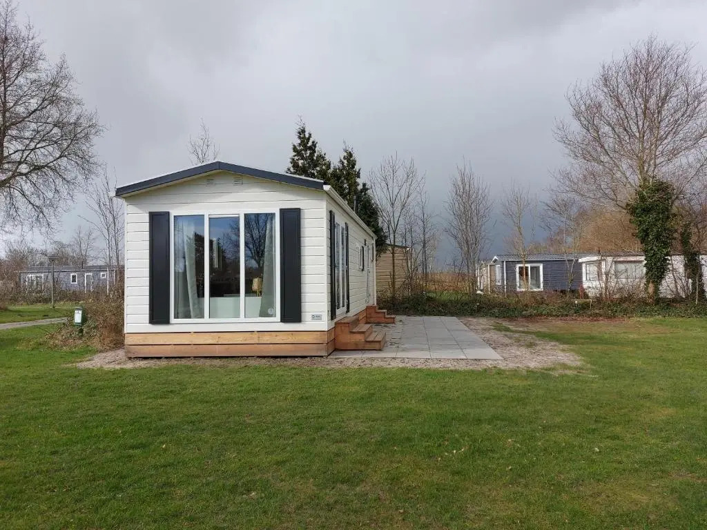 Stacaravan 161 5* camping De kuilart in Friesland