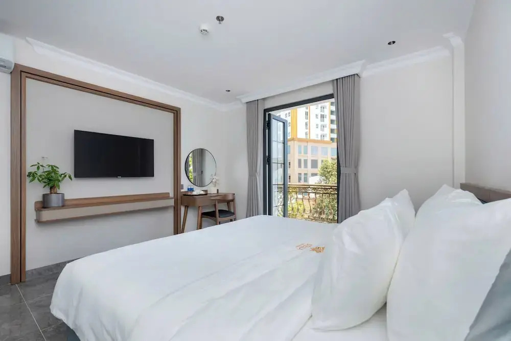 STELLA Hotel & Apartment