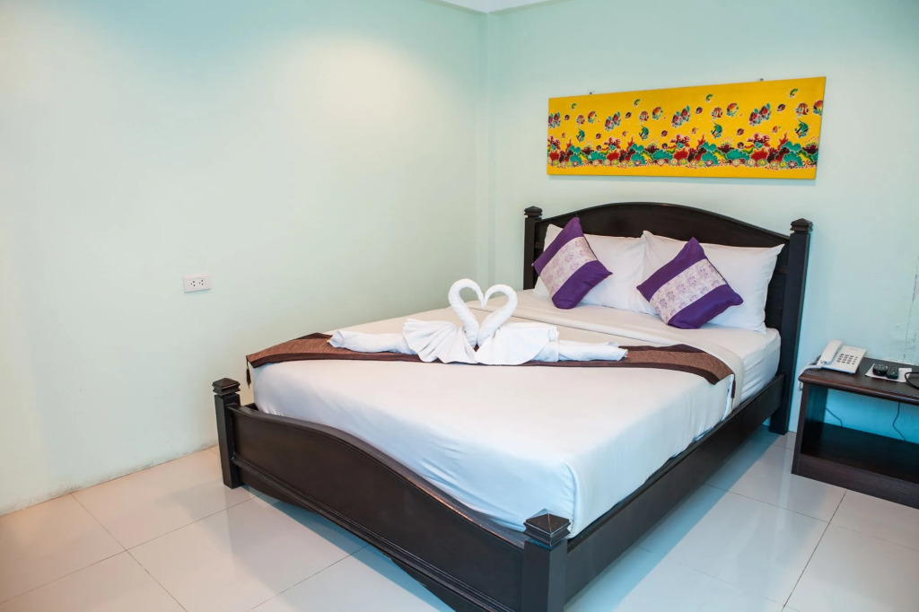 Fahsai Bay Villa