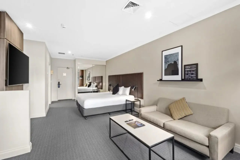 Melbourne City Suites