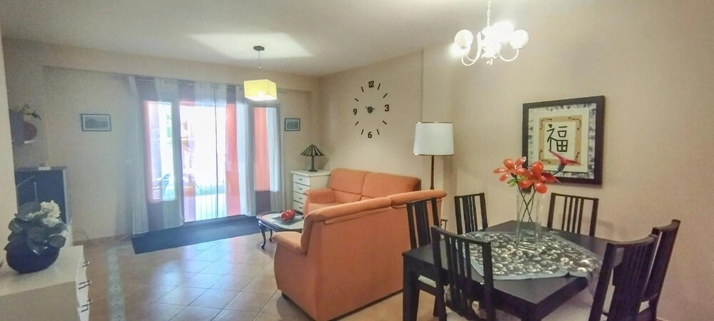 Comfortable 2-bed Apartment in Costa Esuri