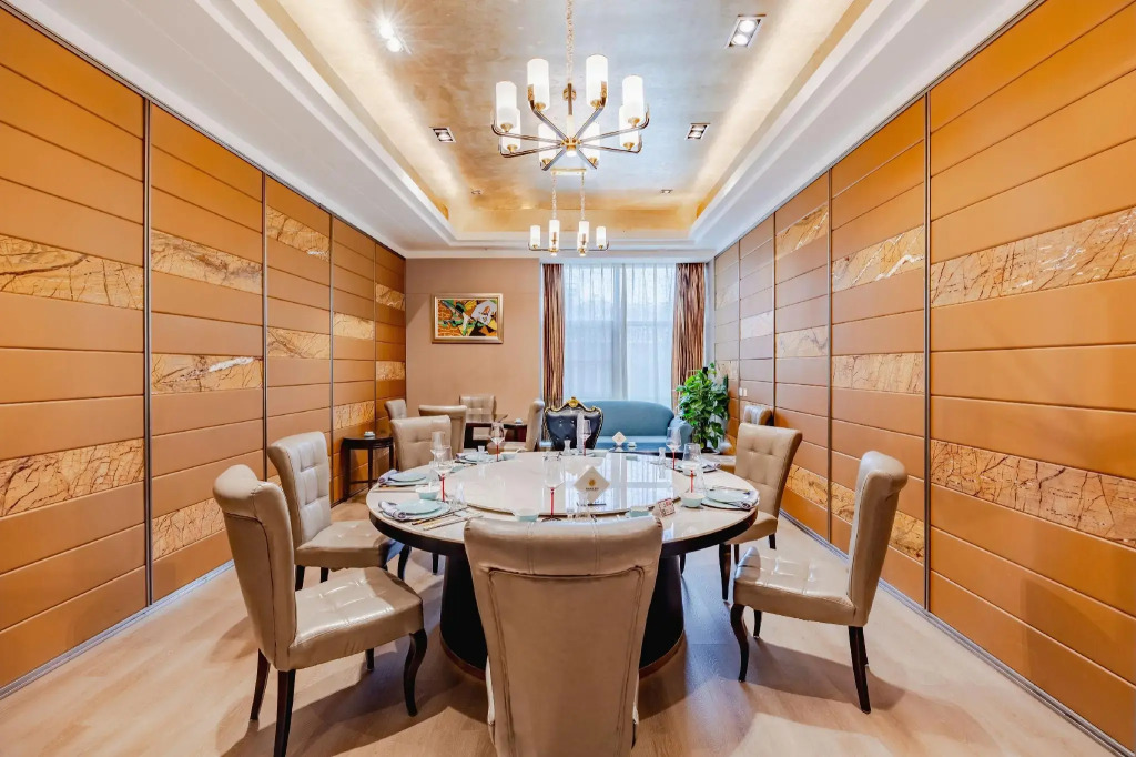 Hefei Parkview Hotel