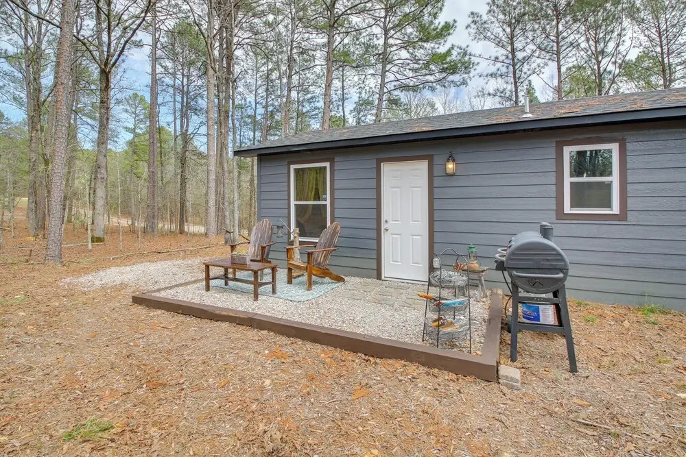Tranquil Hot Springs Getaway Near Ouachita River!
