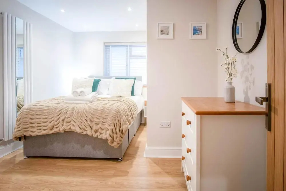 Seascape Retreat - 3 Bedroom Flat - Porthcawl