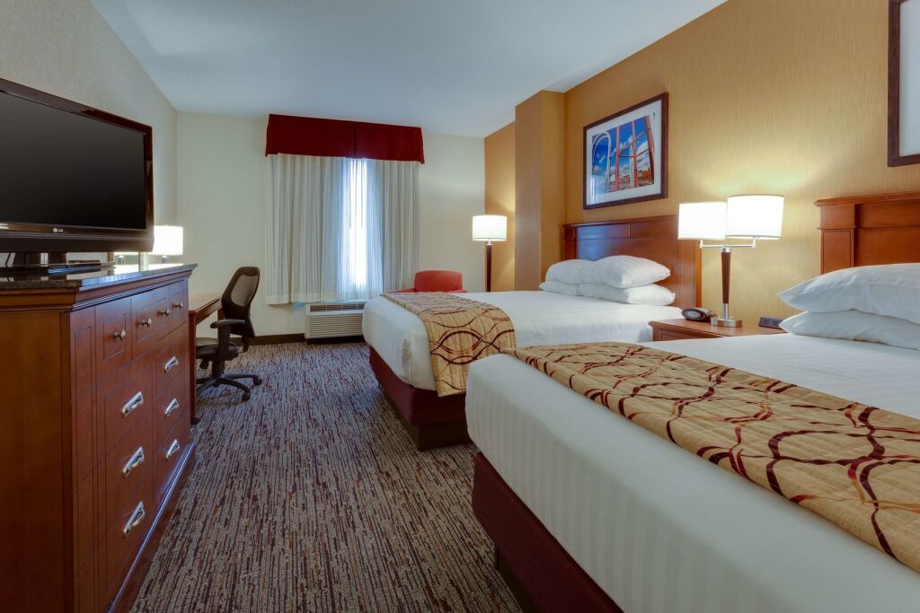 Drury Inn & Suites Baton Rouge