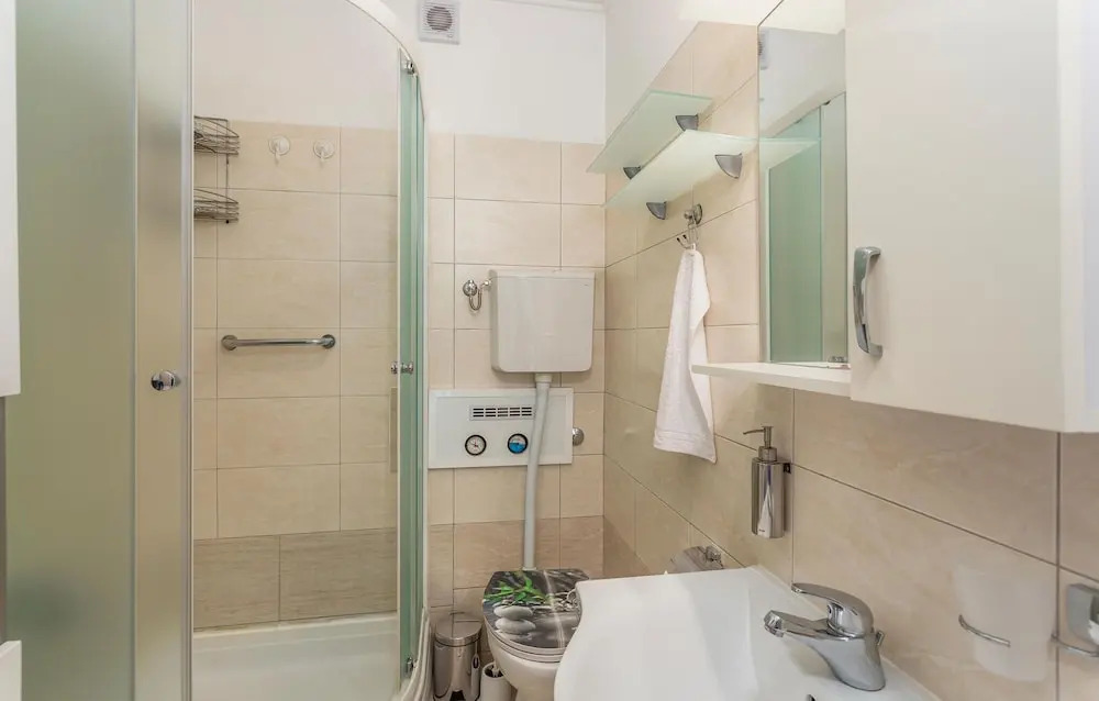 Stunning Apartment in Rijeka With Wifi and 2 Bedrooms