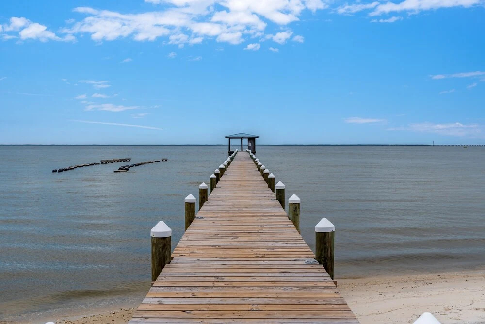 Mos' On The Bay - 2356 Island Shores 4 Bedroom Home by Redawning
