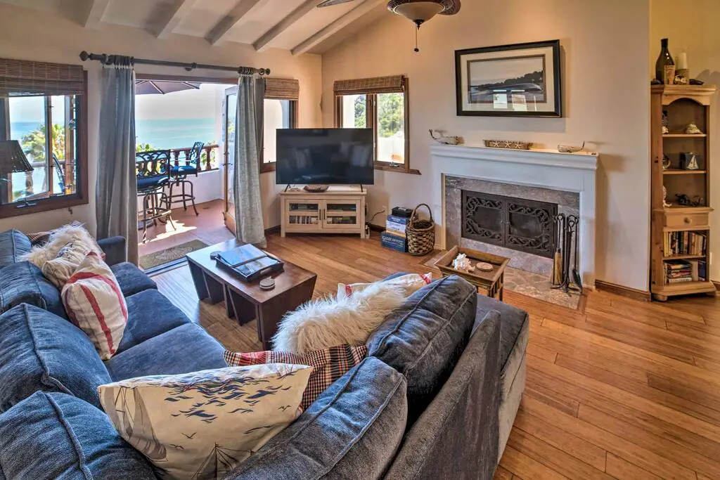 Lux Oceanfront Penthouse suite w/panoramic views