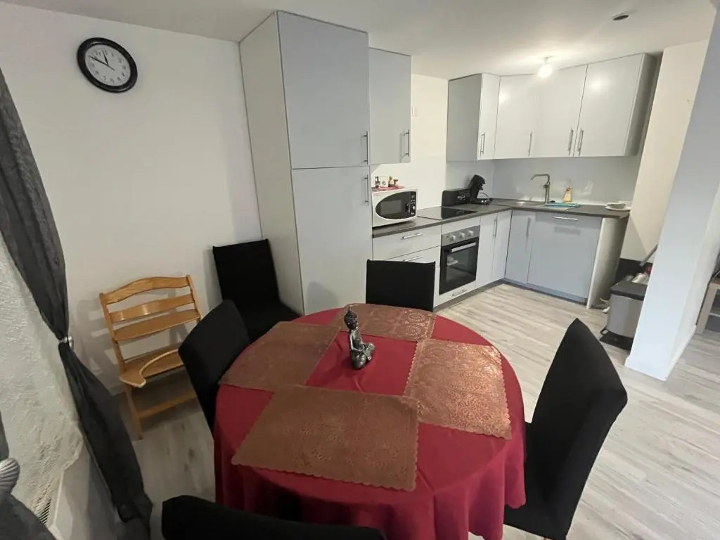 Maison Neuve Chaleureuse Pour 1 a 4 Personnes