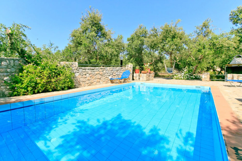 Villa Tzina