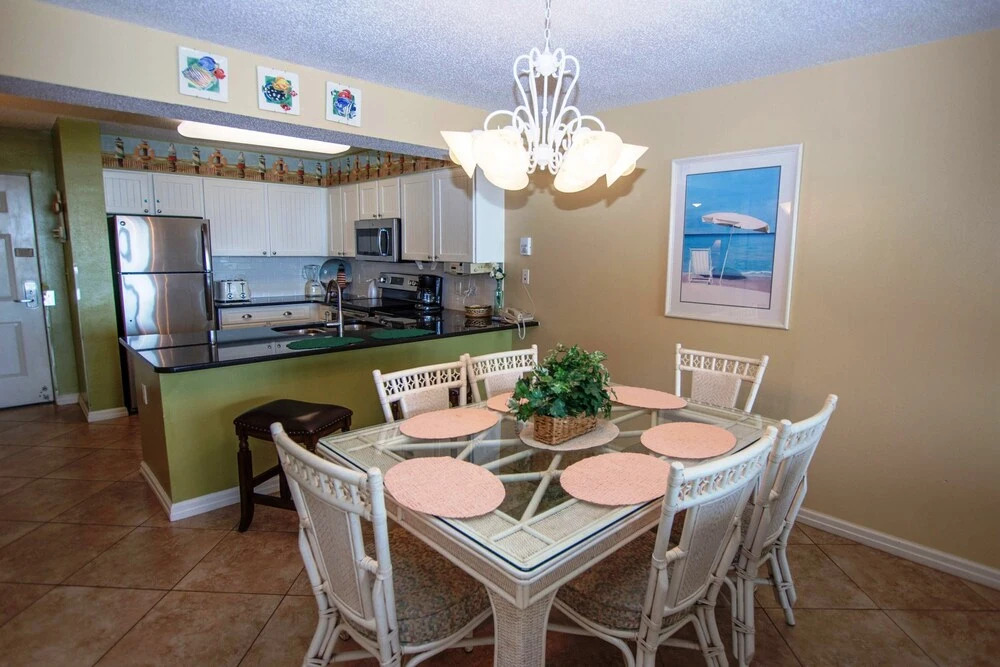 Pelican Beach 314
