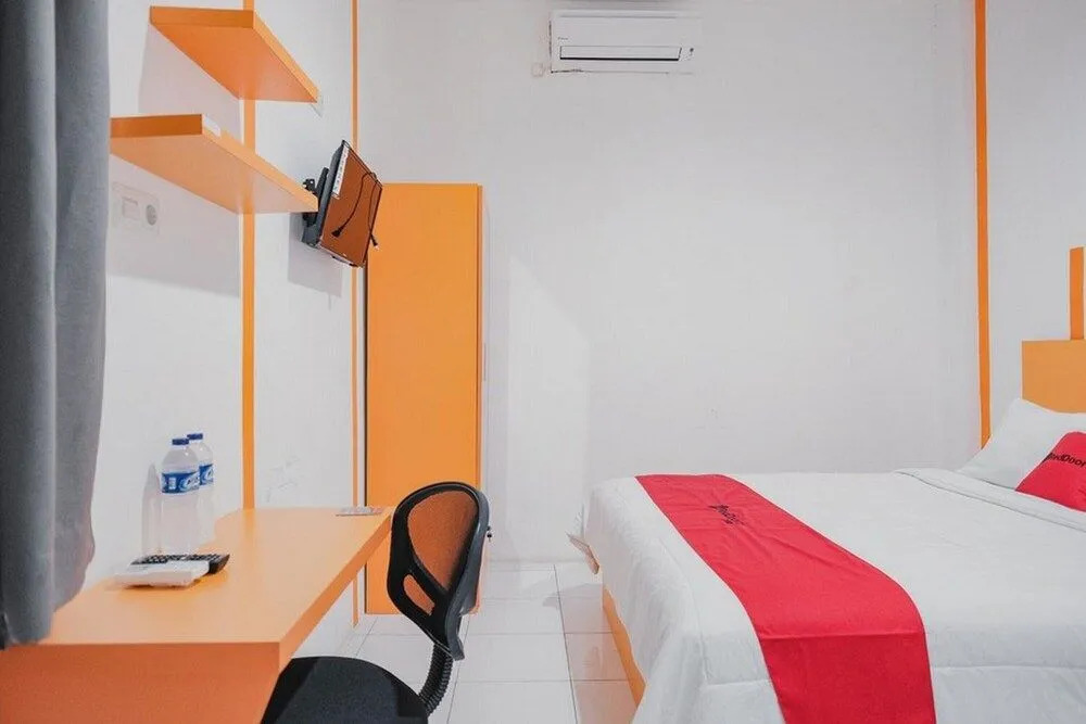 RedDoorz @ Jalan Sukabangun 2 Palembang