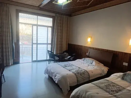 Zhexi Tianchi Xishui Homestay