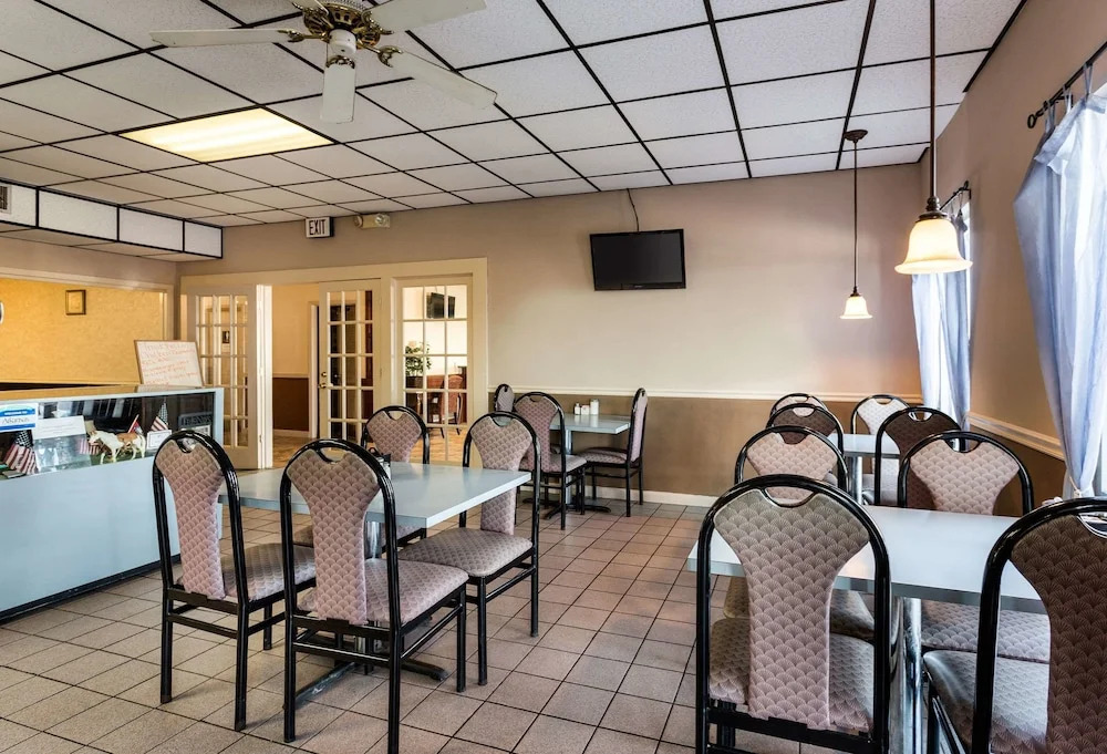 Rodeway Inn