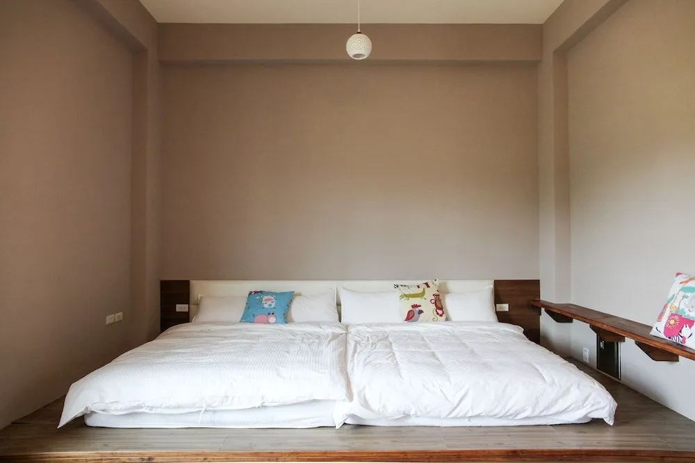 Taoyuan B&B