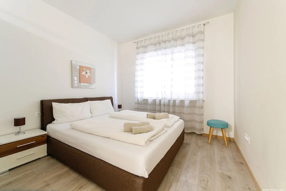 Meranosuites