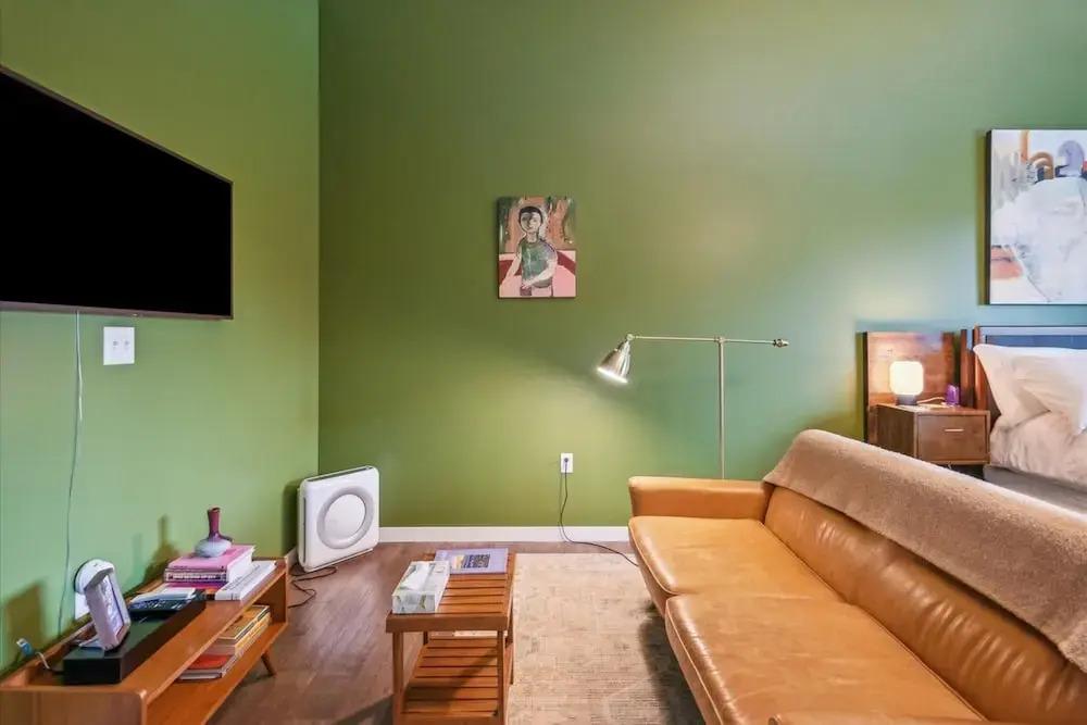 Hazelnut Suite - 204