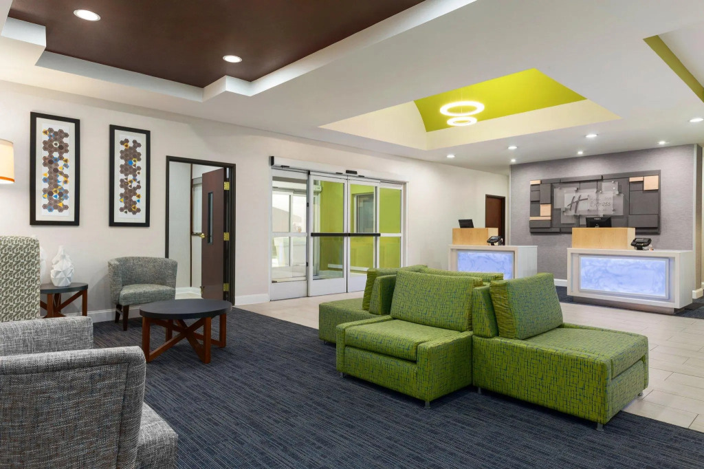 Holiday Inn Express Hotel & Suites Florence I-95 at Hwy 327 by IHG