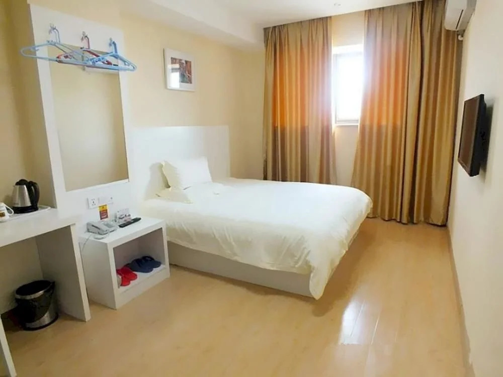 Suzhou Hualv's Home Hotel