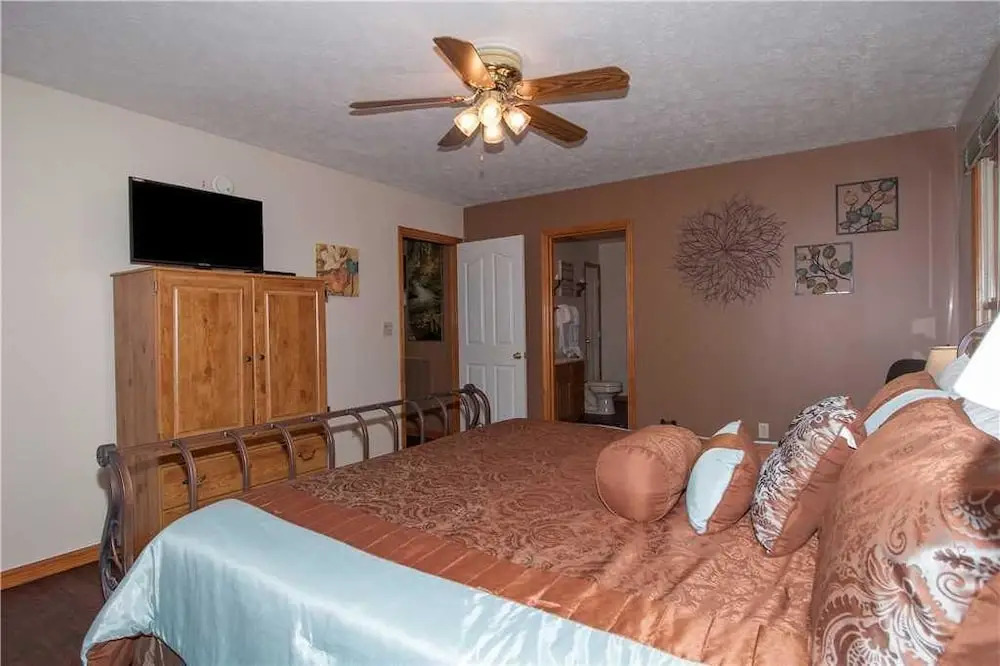 Secluded Sunset - One Bedroom Cabin