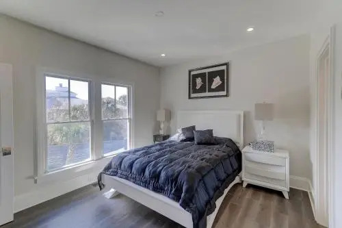 3 46th Avenue